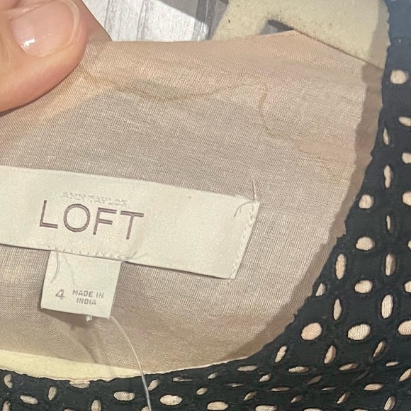 Loft black cotton lace sheath with nude lining. NWT size 4 - Picture 6 of 6